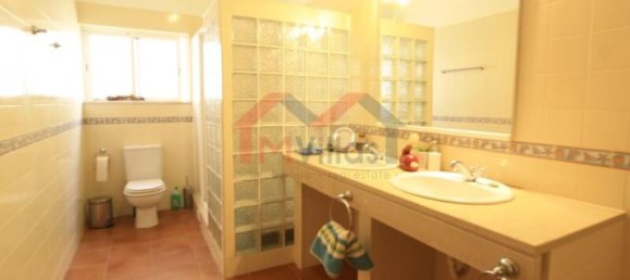 5 bedrooms Villa in Faro, Portugal No. 137063 2