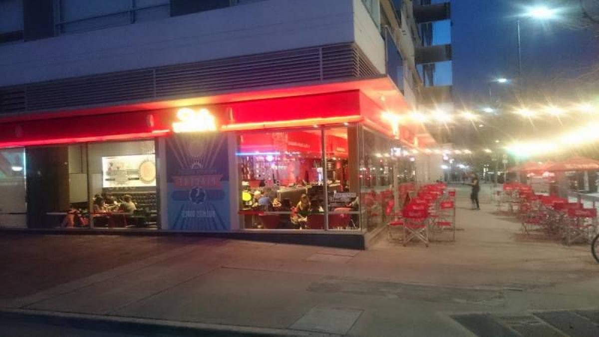 Propiedad comercial en Buenos Aires, Argentina 250 m² No. 103946