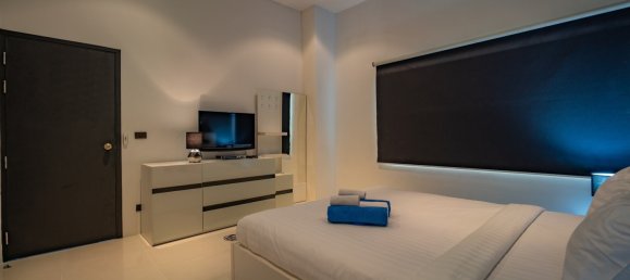 4 bedrooms Condo in Karon, Thailand No. 5948 11