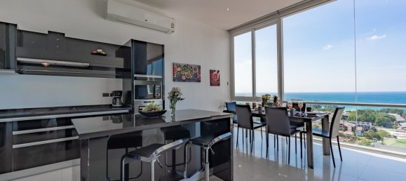 4 bedrooms Condo in Karon, Thailand No. 5948 3