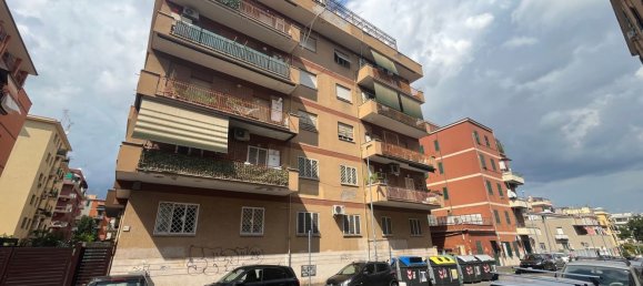4 Schlafzimmer Wohnung in Rome, Italy, Nr. 334073 22