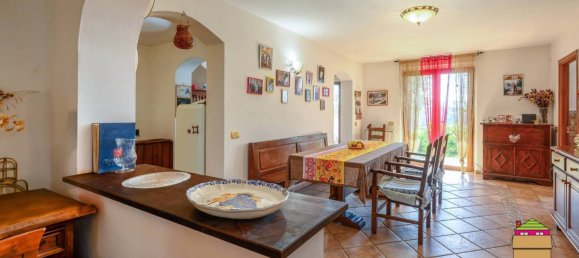 4 bedrooms Villa in Arcola, Italy No. 319085 19