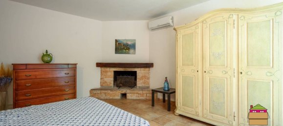 4 bedrooms Villa in Arcola, Italy No. 319085 42