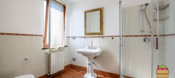4 bedrooms Villa in Arcola, Italy No. 319085 36