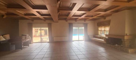 Дом с 4 спальнями в Меса Гитонья, Кипр № 17069 2