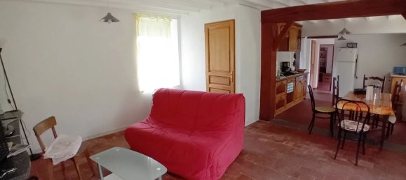 2 bedrooms House in Voulpaix, France No. 273491 3