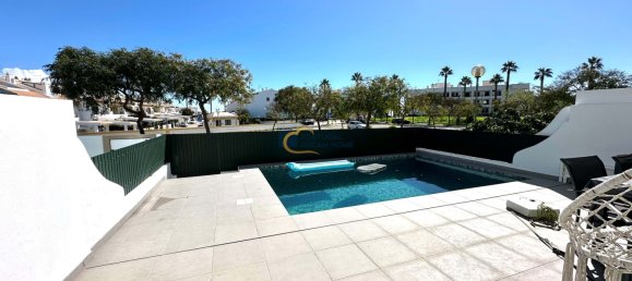 3 bedrooms Villa in Albufeira, Portugal No. 114731 8