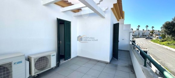 3 bedrooms Villa in Albufeira, Portugal No. 114731 4