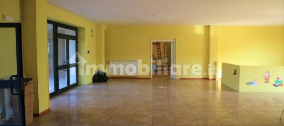 عقار تجاري في Perugia, Italy 2230متر مربع رقم 353458 15