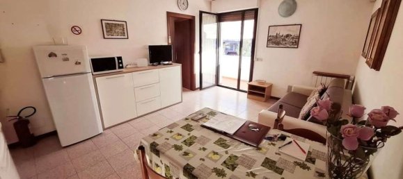 2-salle Appartement à Sirmione, Italy No. 93823 4