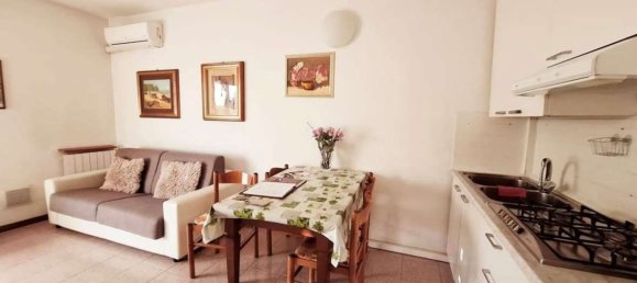 2-salle Appartement à Sirmione, Italy No. 93823 2