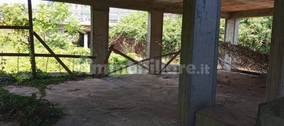 Villa de 6 dormitorios en Atripalda, Italy No. 320653 8