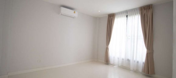 5 bedrooms House in Chiang Mai, Thailand No. 26985 12