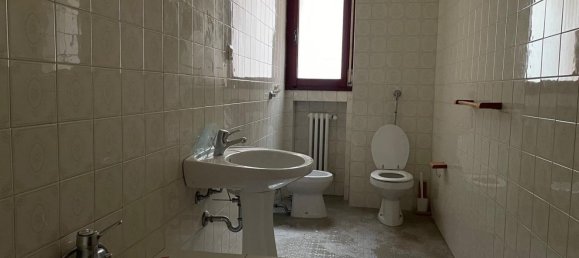 Apartamento de 4 habitaciónes en Taranto, Italy No. 176019 8