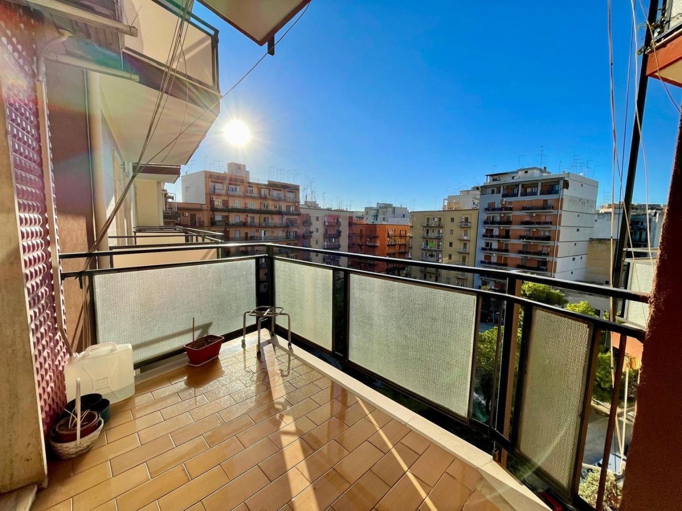 Apartamento de 4 habitaciónes en Taranto, Italy No. 176019