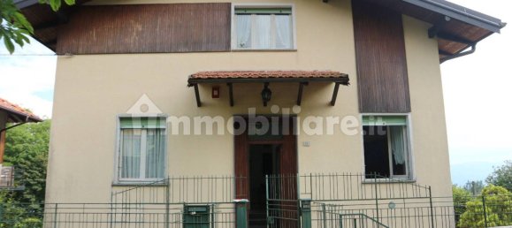Villa de 3 dormitorios en Miazzina, Italy No. 351812 2