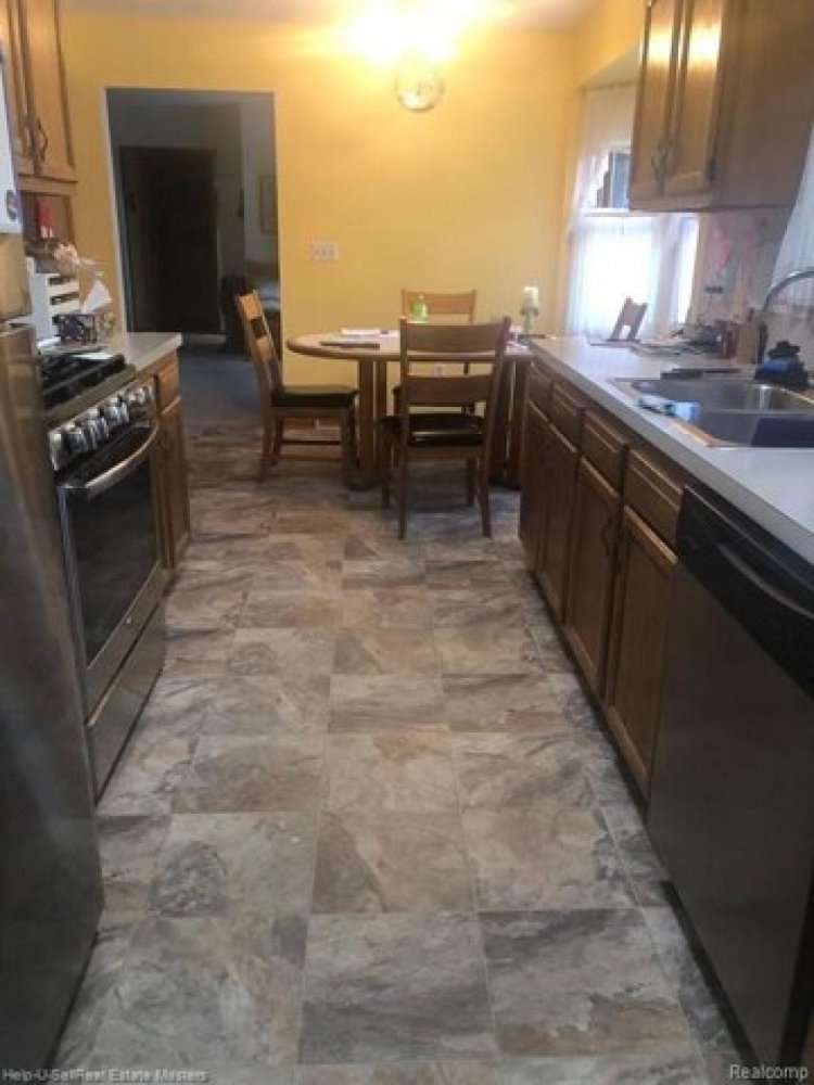 2 bedrooms House in Port Huron, USA No. 428072