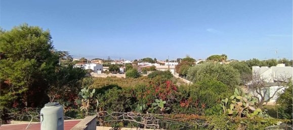 3غرفة فيلا في Syracuse, Italy رقم 242850 46