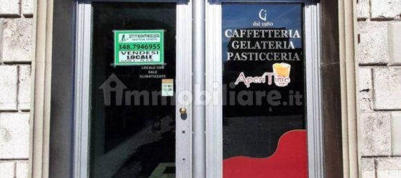 Propiedad comercial de 3 habitaciónes en Terni, Italy No. 177528 9
