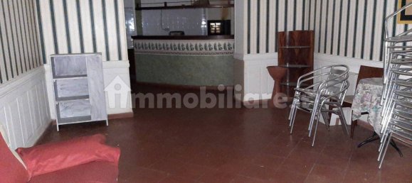 Propiedad comercial de 3 habitaciónes en Terni, Italy No. 177528 15