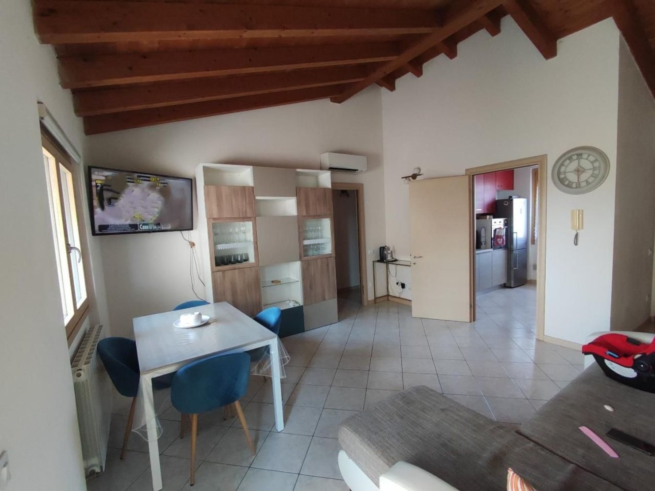 Квартира с 3 комнатами в Весковато, Италия № 173364