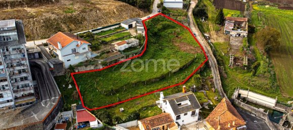 Terreno en Vila Nova de Gaia, Portugal 2763 m² No. 124437 4