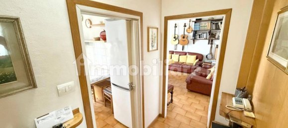 2 Schlafzimmer Wohnung in Saronno, Italy, Nr. 312502 8