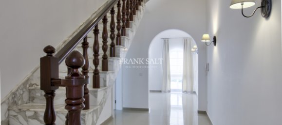 3 bedrooms Townhouse in Sliema, Malta No. 3773 9