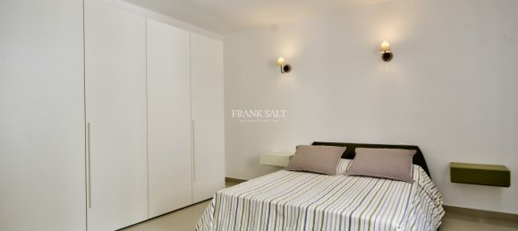 3 bedrooms Townhouse in Sliema, Malta No. 3773 11