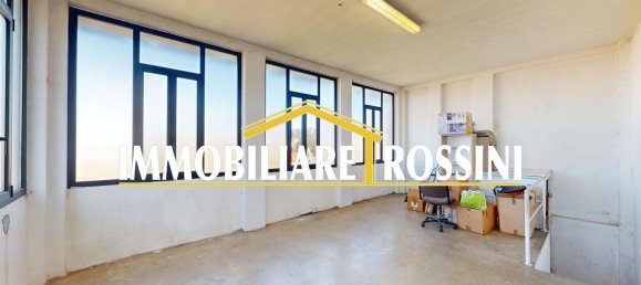 Casa T7 em Gazzada Schianno, Italy N.º 361257 20