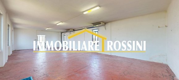 Casa T7 em Gazzada Schianno, Italy N.º 361257 15