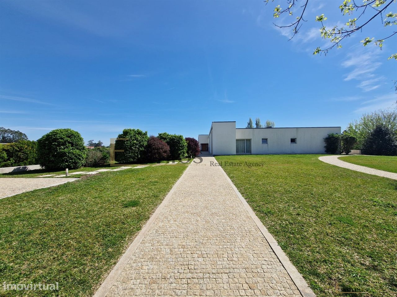 Casa de 5 dormitorios en Povoa de Varzim, Portugal No. 304582