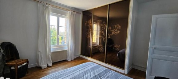 3 Schlafzimmer Villa in La Chapelle-Vicomtesse, France, Nr. 334023 11