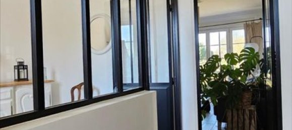 3 Schlafzimmer Villa in La Chapelle-Vicomtesse, France, Nr. 334023 2