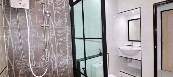 Café/restaurante de 3 dormitorios en Bang Lamung, Thailand No. 4181 24