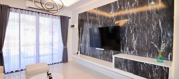 Café/restaurante de 3 dormitorios en Bang Lamung, Thailand No. 4181 6