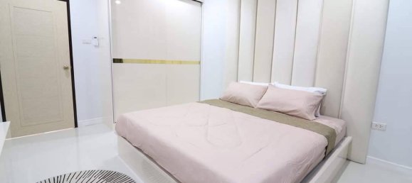 Café/restaurante de 3 dormitorios en Bang Lamung, Thailand No. 4181 26