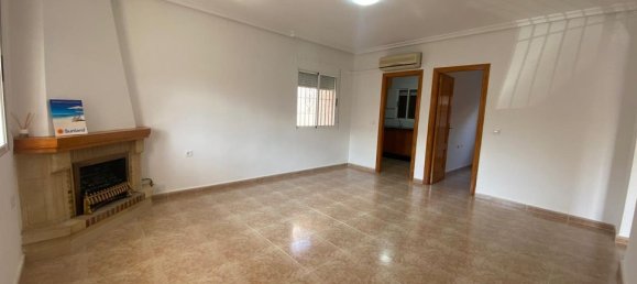 3 bedrooms House in Algorfa, Spain No. 154650 2