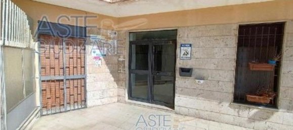 4 rooms Apartment in Valverde, Italy No. 201583 4