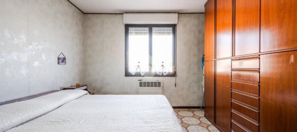 4 bedrooms Apartment in Bologna, Italy No. 318771 12