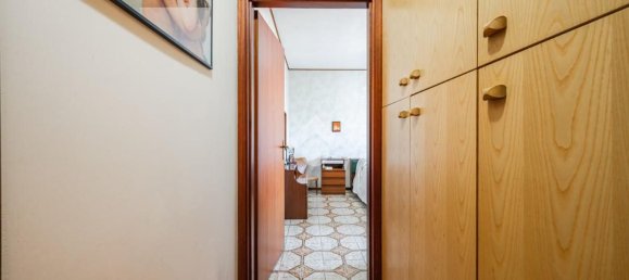 4 bedrooms Apartment in Bologna, Italy No. 318771 16