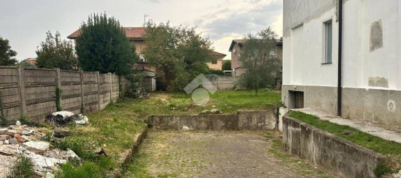 600m² Land in Verano Brianza, Italy No. 288983 21