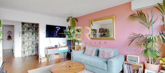 2 bedrooms Apartment in Paris, France No. 295033 5