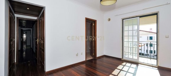 3 Schlafzimmer Wohnung in Cascais, Portugal, Nr. 123544 29