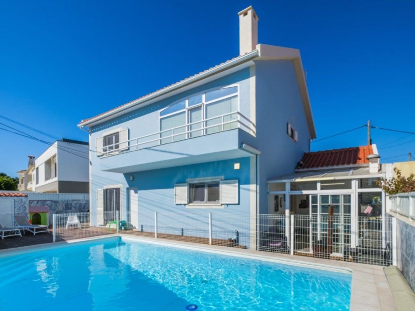 4 غرف نوم منزل في Rio de Mouro, Portugal رقم 227834