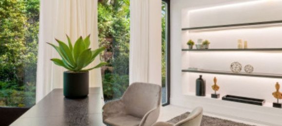 5 bedrooms House in Marbella, Spain No. 36377 10