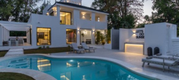 5 bedrooms House in Marbella, Spain No. 36377 32