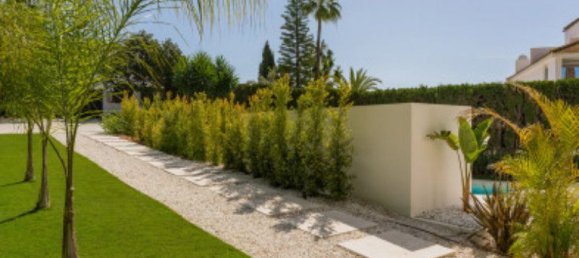 5 bedrooms House in Marbella, Spain No. 36377 26