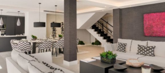 5 bedrooms House in Marbella, Spain No. 36377 3