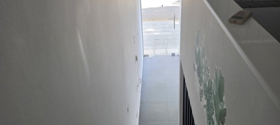 Loja de 2 divisões em Nicosia, Cyprus N.º 25988 16